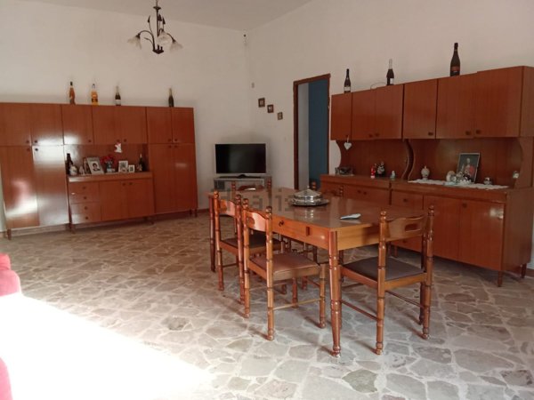 casa indipendente in vendita a Marsala
