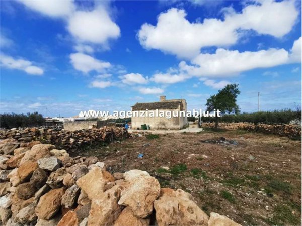 casa indipendente in vendita a Marsala