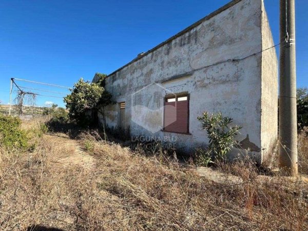 casa indipendente in vendita a Marsala