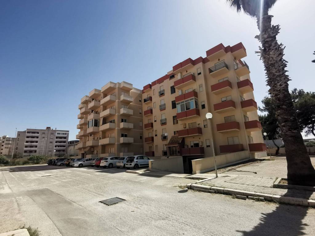 intera palazzina in vendita a Marsala in zona Centro Storico