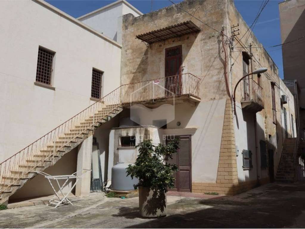 casa indipendente in vendita a Marsala in zona Centro Storico
