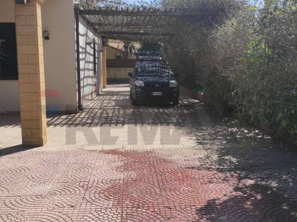 casa indipendente in vendita a Marsala