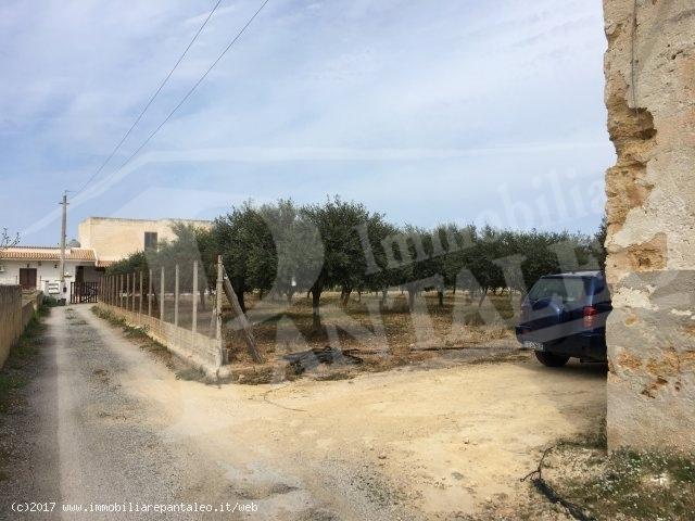 casa indipendente in vendita a Marsala