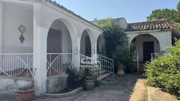 casa indipendente in vendita a Marsala
