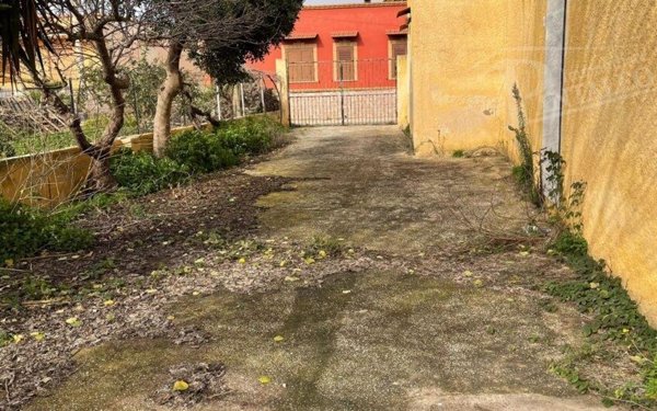 casa indipendente in vendita a Marsala