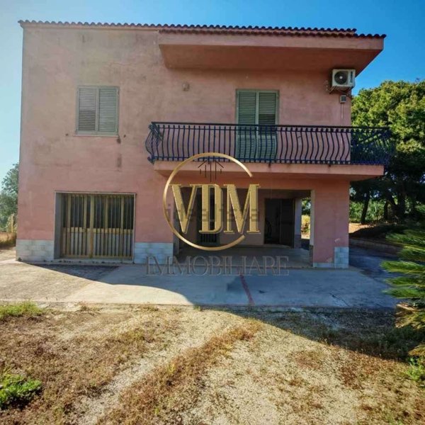 casa indipendente in vendita a Marsala