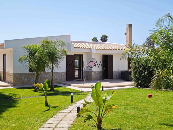casa indipendente in vendita a Marsala