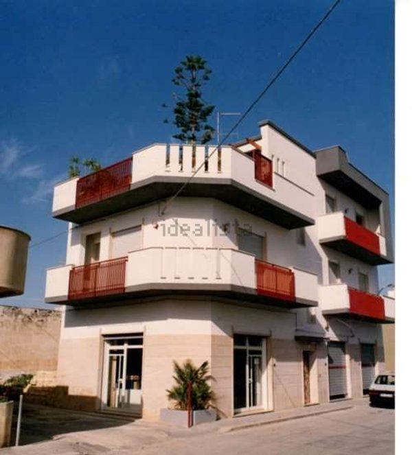 casa indipendente in vendita a Marsala in zona Strasatti