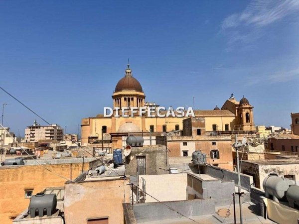 appartamento in vendita a Marsala in zona Centro Storico