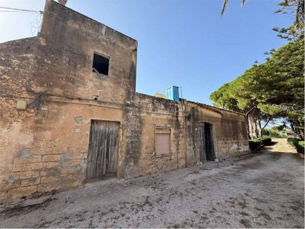 casa indipendente in vendita a Marsala
