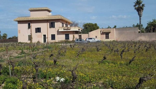 casa indipendente in vendita a Marsala