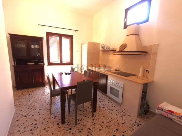 casa indipendente in vendita a Marsala