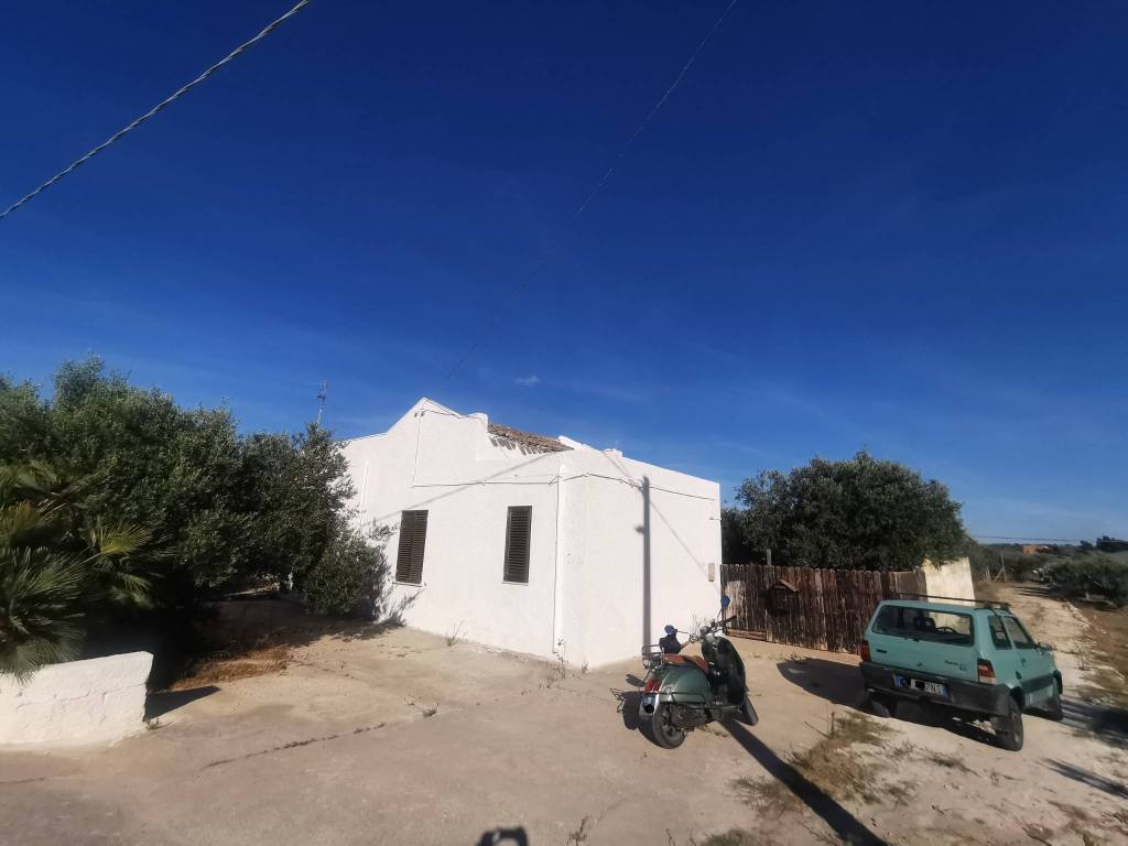 casa indipendente in vendita a Marsala