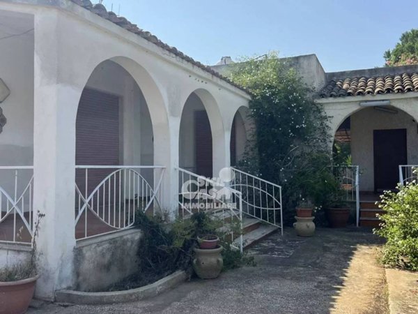 casa indipendente in vendita a Marsala