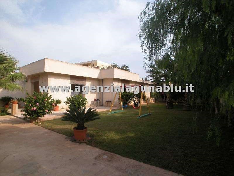 casa indipendente in vendita a Marsala