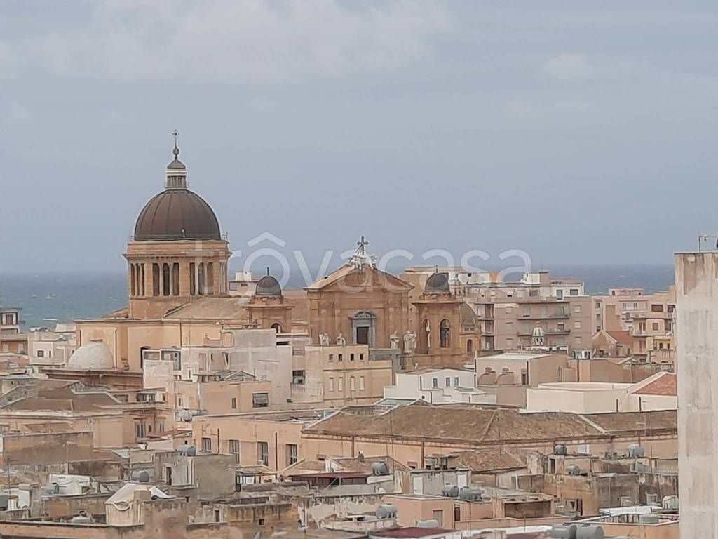 appartamento in vendita a Marsala in zona Centro Storico