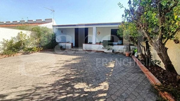casa indipendente in vendita a Marsala