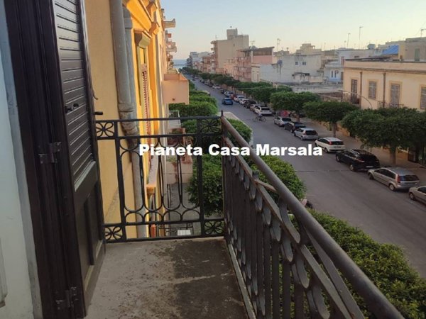 appartamento in vendita a Marsala in zona Centro Storico