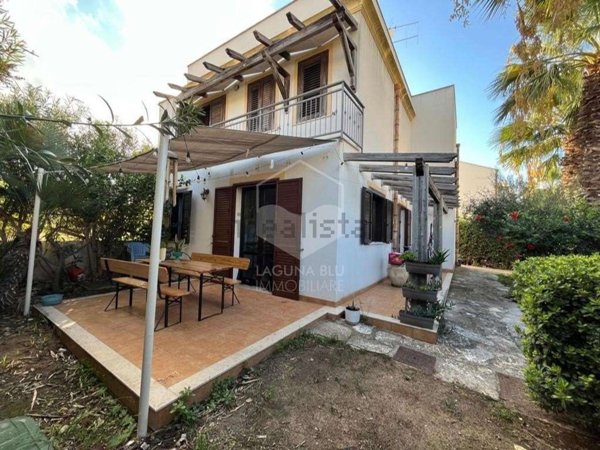 casa indipendente in vendita a Marsala