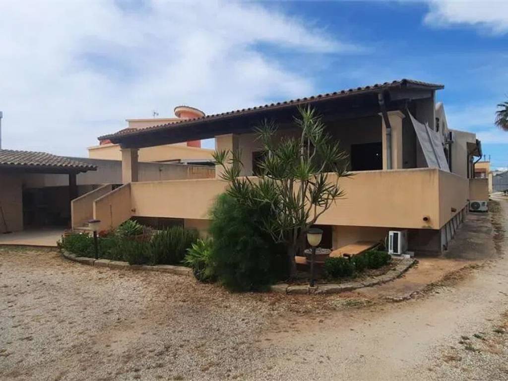 casa indipendente in vendita a Marsala