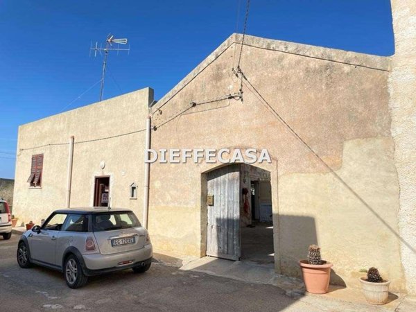 casa indipendente in vendita a Marsala in zona Terrenove
