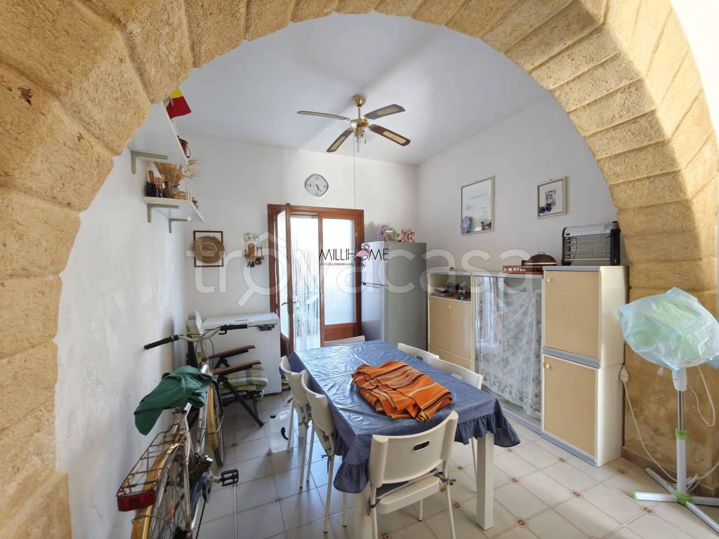 casa indipendente in vendita a Marsala