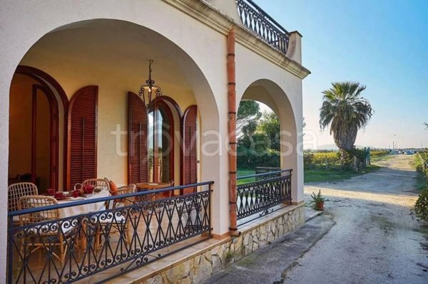 casa indipendente in vendita a Marsala