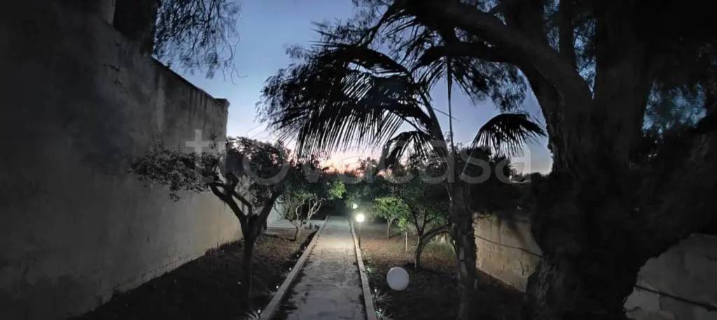 casa indipendente in vendita a Marsala