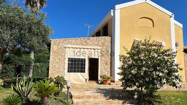 casa indipendente in vendita a Marsala