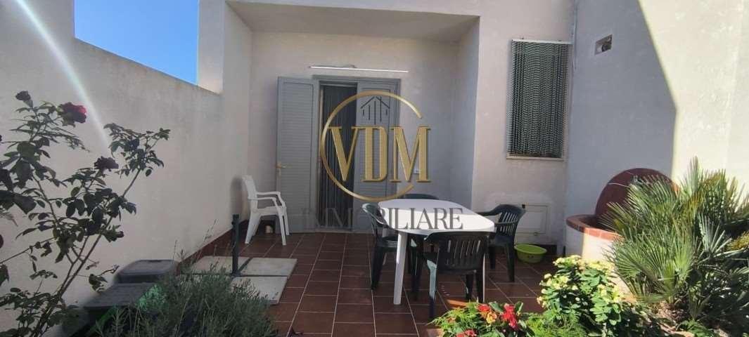 casa indipendente in vendita a Marsala in zona Strasatti