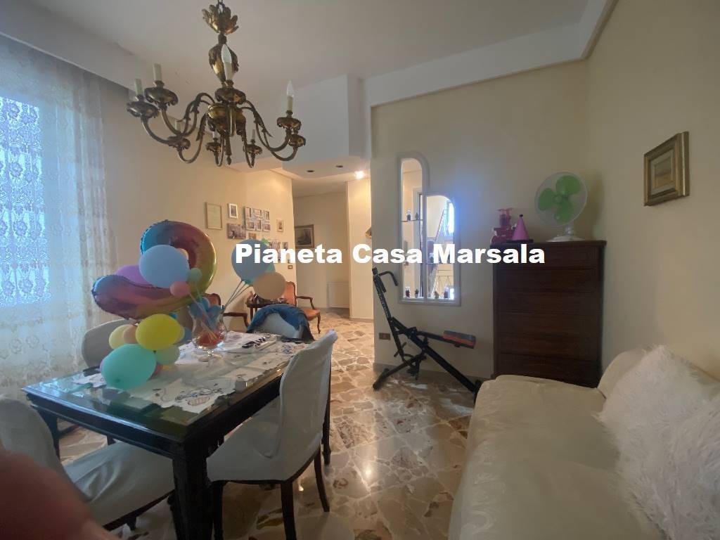 appartamento in vendita a Marsala in zona Centro Storico