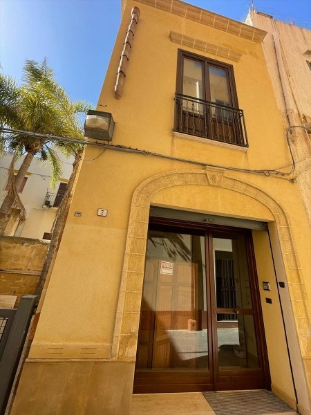 casa indipendente in vendita a Marsala in zona Centro Storico
