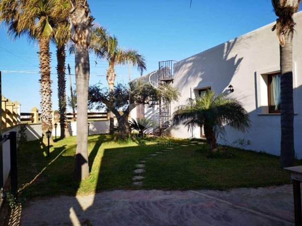 casa indipendente in vendita a Marsala