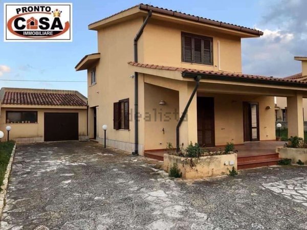 casa indipendente in vendita a Marsala