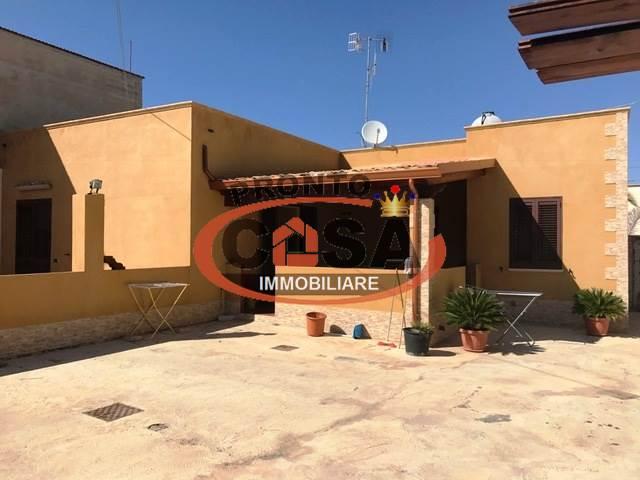 casa indipendente in vendita a Marsala