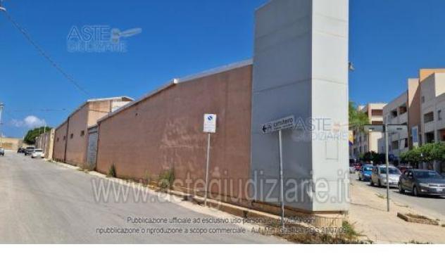 locale commerciale in vendita a Marsala