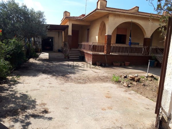 casa indipendente in vendita a Marsala