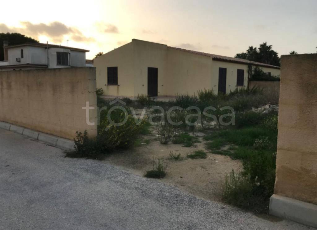 casa indipendente in vendita a Marsala