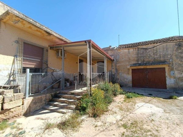 casa indipendente in vendita a Marsala