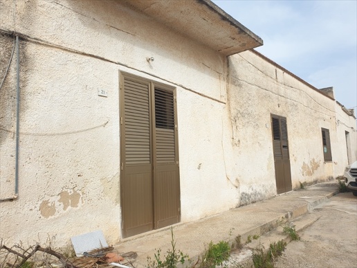 casa indipendente in vendita a Marsala