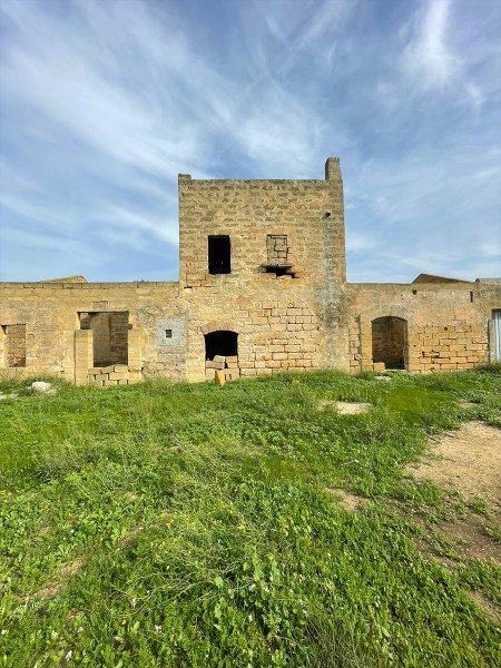 casa indipendente in vendita a Marsala
