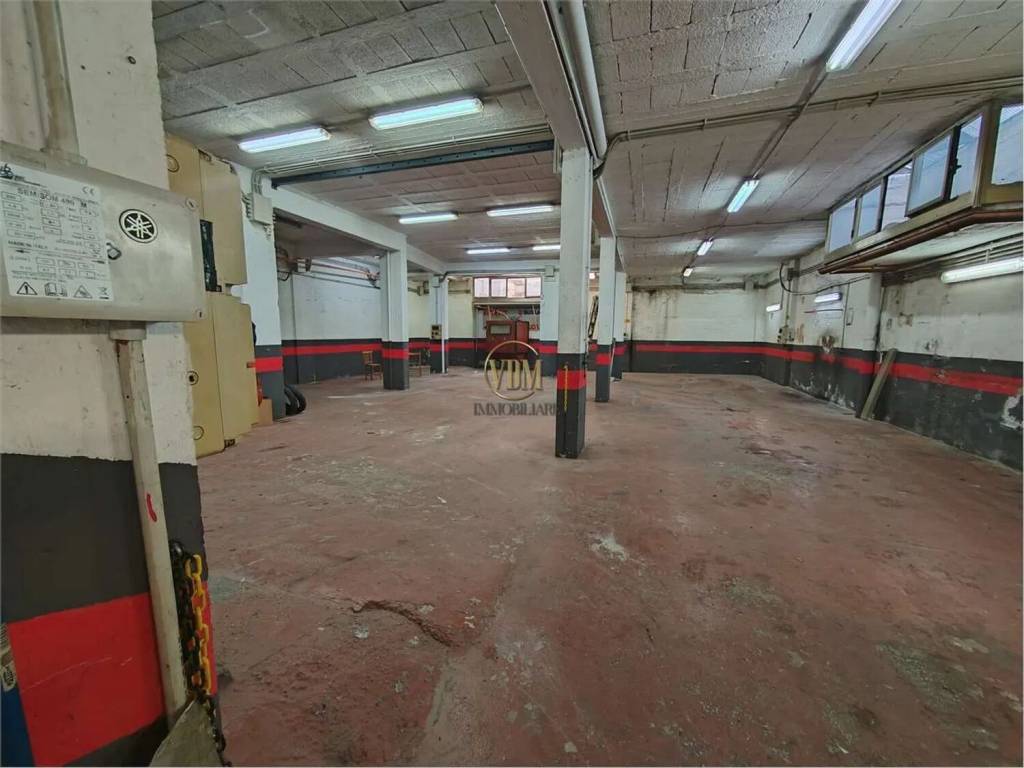 locale commerciale in vendita a Marsala