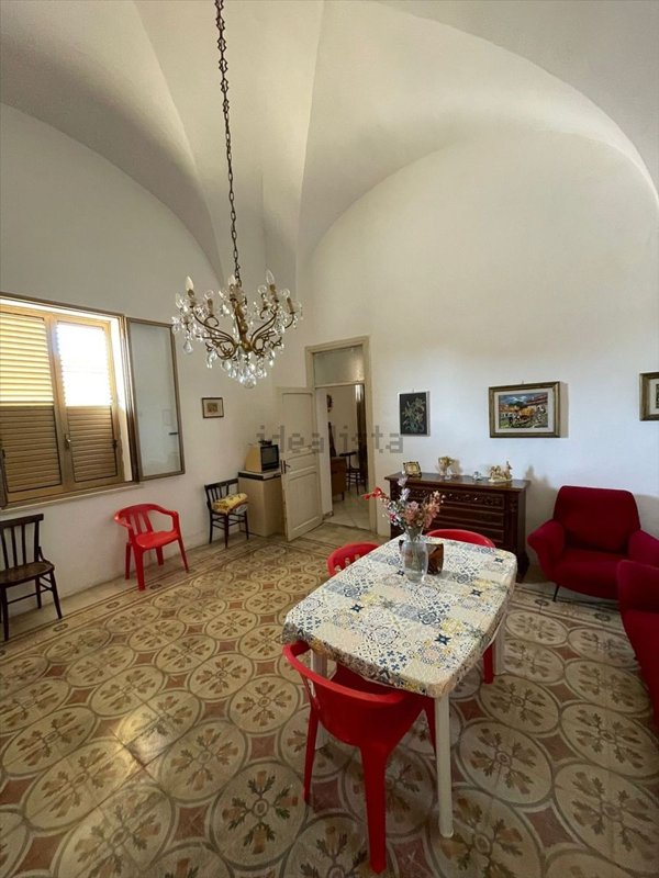 casa indipendente in vendita a Marsala