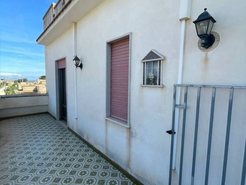 casa indipendente in vendita a Marsala