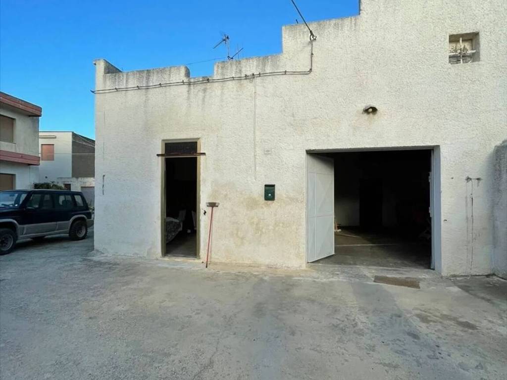 casa indipendente in vendita a Marsala
