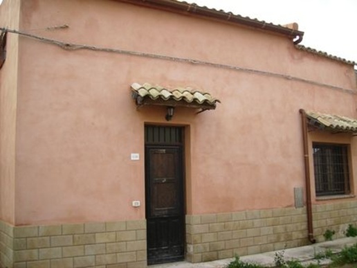 casa indipendente in vendita a Marsala