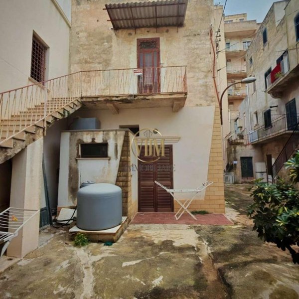 casa indipendente in vendita a Marsala in zona Centro Storico