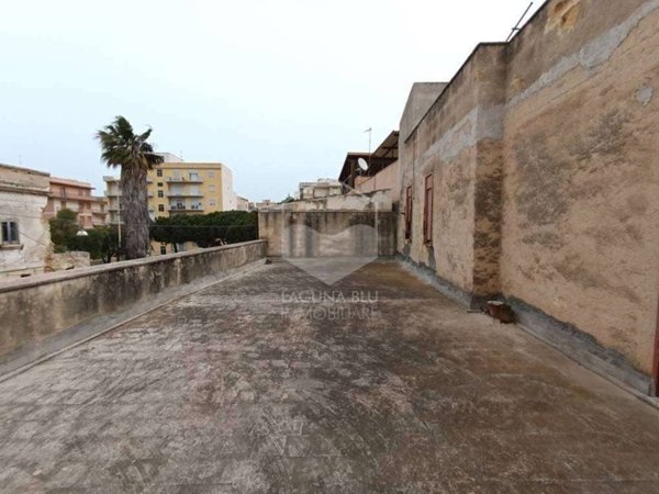 casa indipendente in vendita a Marsala in zona Centro Storico