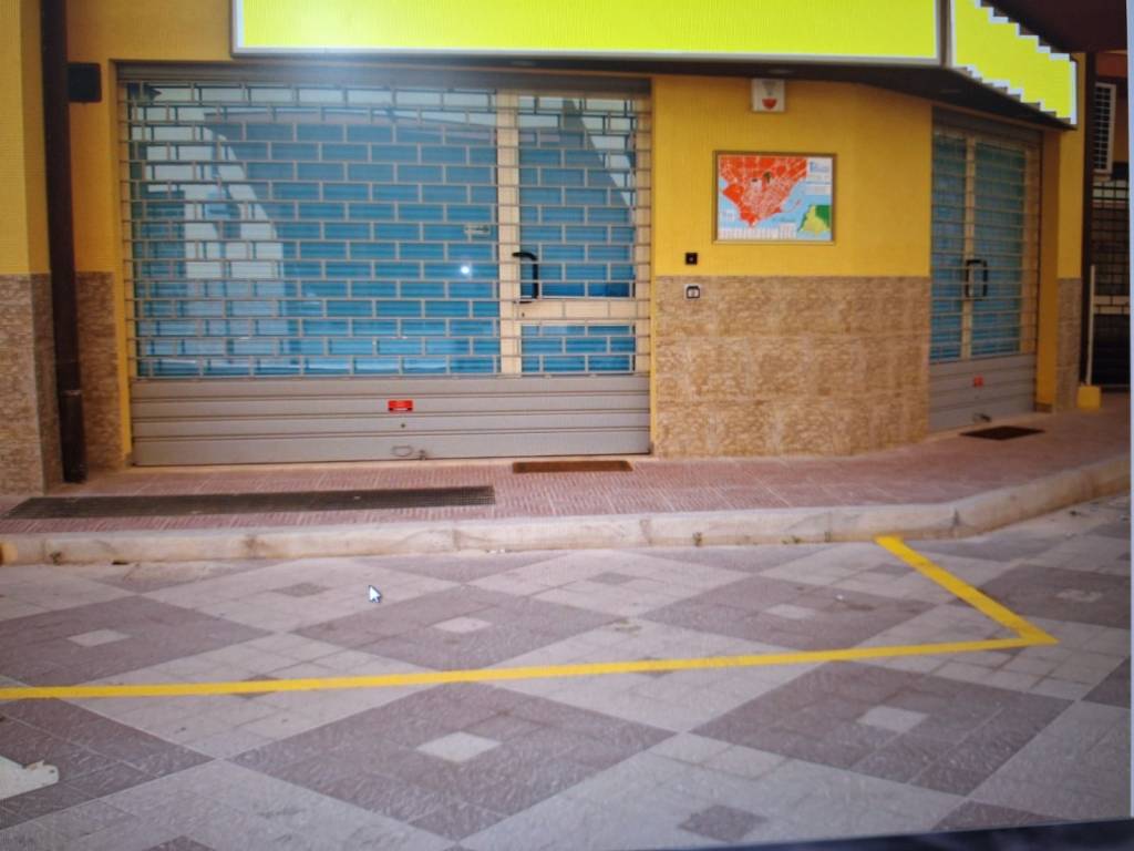 negozio in vendita a Marsala