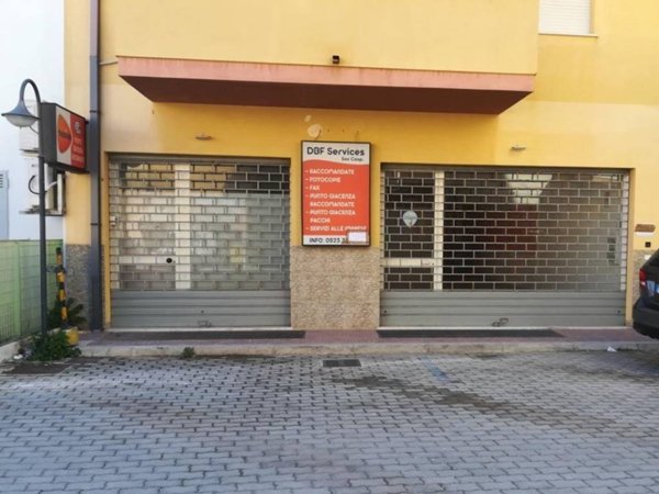 negozio in vendita a Marsala